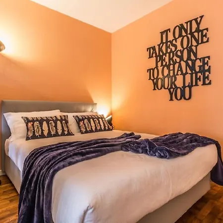 Apartament Skyline *