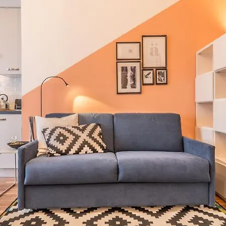 Apartament Skyline *