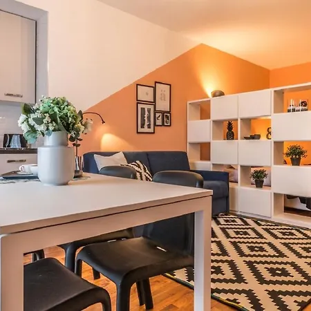 Skyline Apartament Mestre