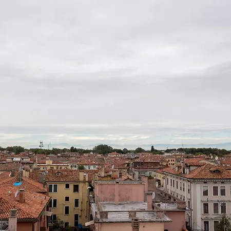 Skyline Apartment