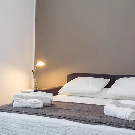 Skyline Apartament Mestre