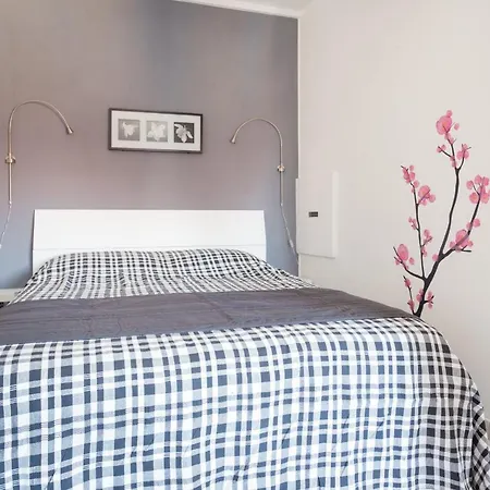 Skyline Apartament *